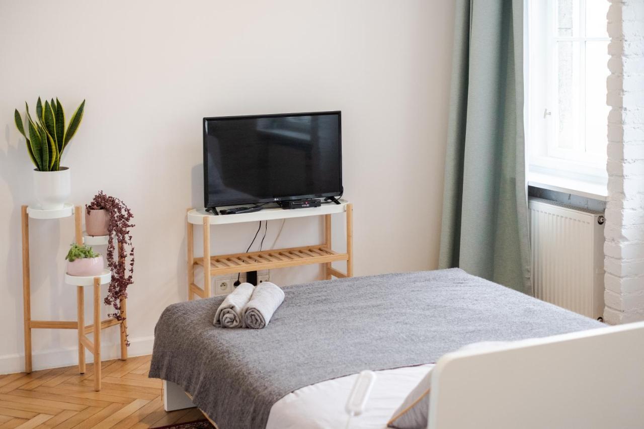 Apartament Przy Woonerfie Lodź Bagian luar foto