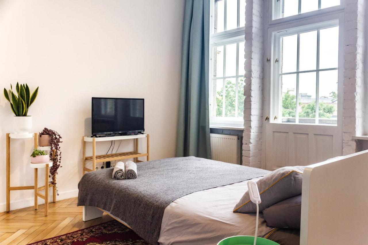 Apartament Przy Woonerfie Lodź Bagian luar foto