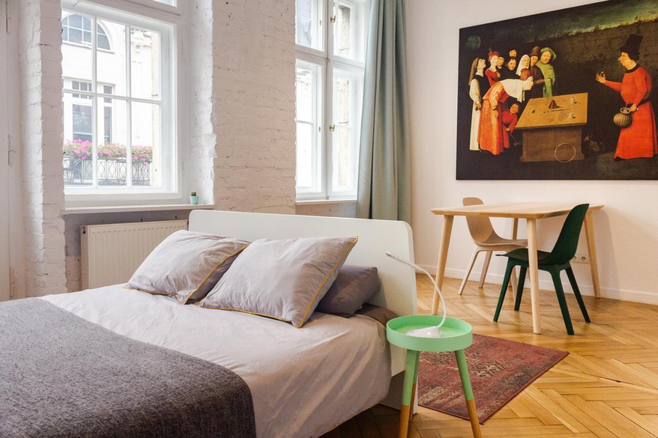 Apartament Przy Woonerfie Lodź Bagian luar foto