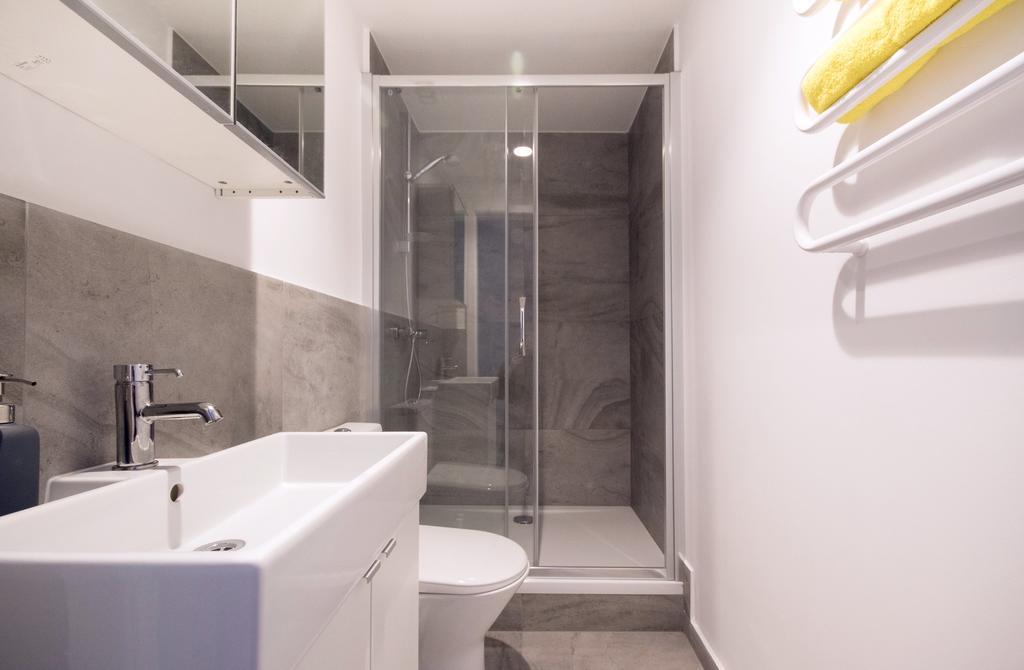 Apartament Przy Woonerfie Lodź Bagian luar foto